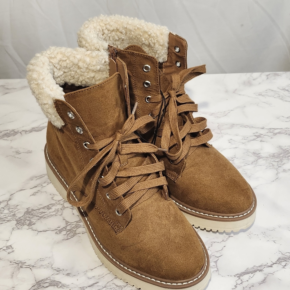 Madden Girl Women’s Tan Suede Ankle Boots Size 10 Casual Fall Winter Booties
